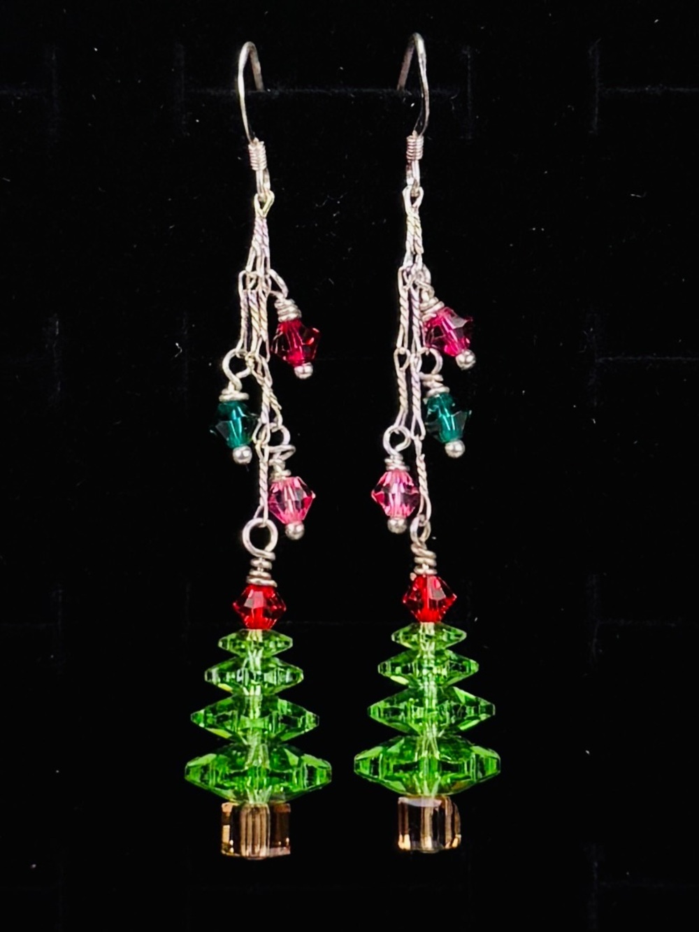 Beautiful silvertone multicolor Christmas Tree holiday pierced dangle earrings